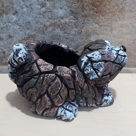 Dog Planter Distressed Stone Effect Finish Succulent Flowerpot Small Cement Anim - Picture 6 of 13